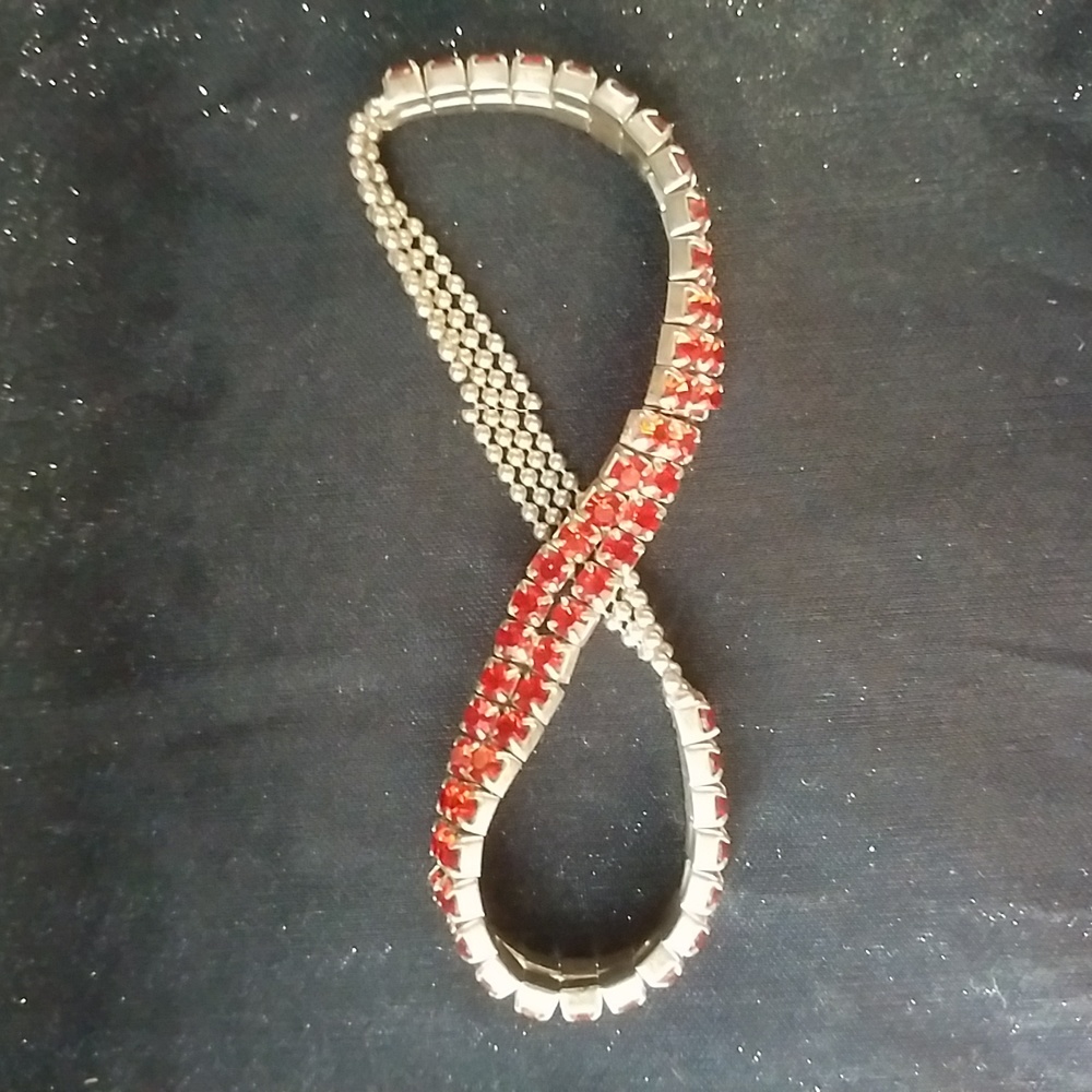 3/$25 CLAIRE'S BRACELET RED Stretch